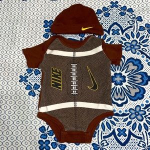 Nike infant 0-3 month football onesie set. Onesie and cap